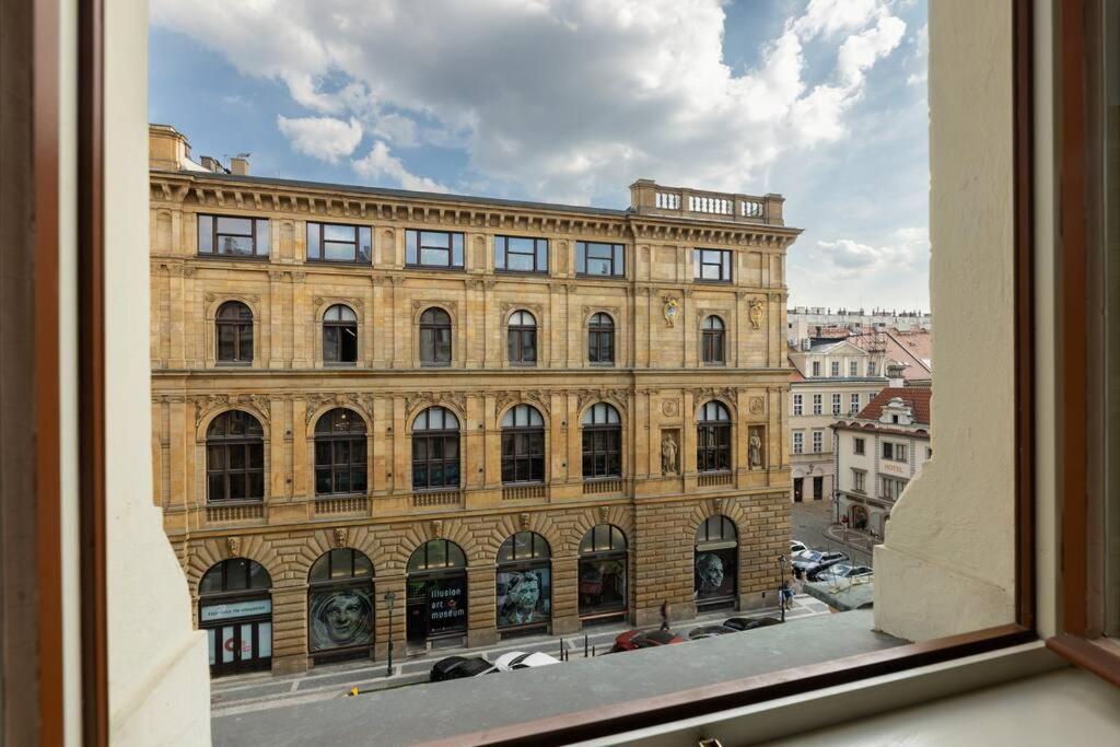 Charming 2Bedroom Old Town Apartment Praga Exterior foto